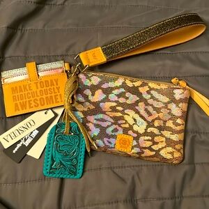 NWT Iridescent Jag Consuelo Combo; Keys, Cards, Small items. Glitter inside.